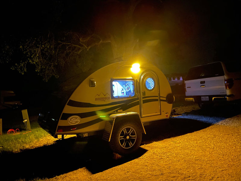 T@g Luxury Teardrop—Gas Saver! A/C & Heater, Outdoor Kitchen & King Bed! — photo 3