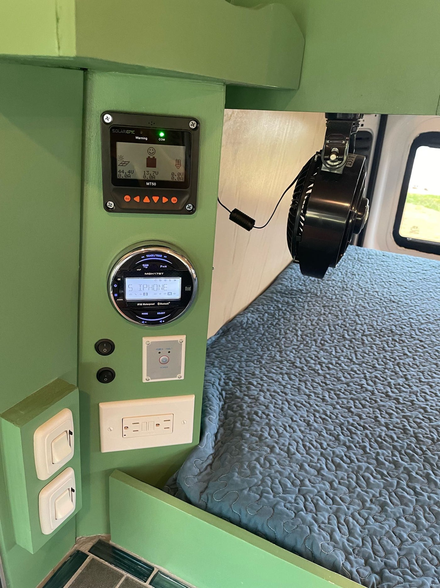  and fridge. Perfect for a relaxing adventure.|Inside this RV rental — photo 17