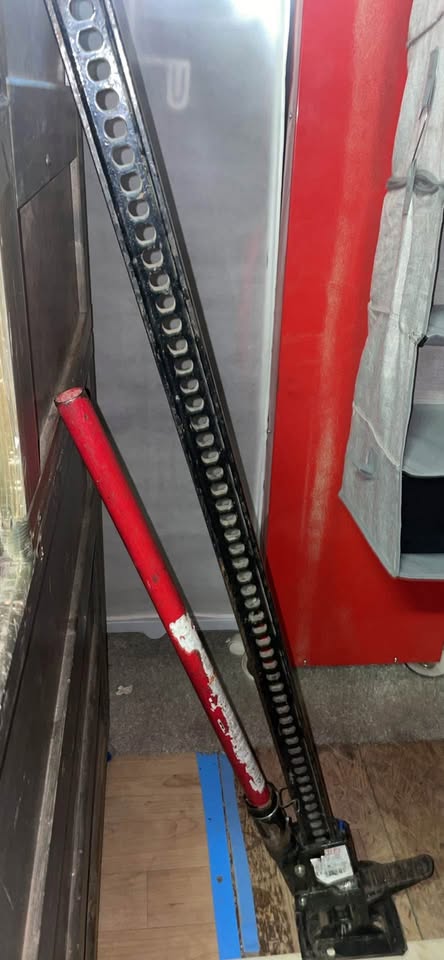 Hi-Lift 60” Jack in Phoenix, AZ (photo 4) — photo 4