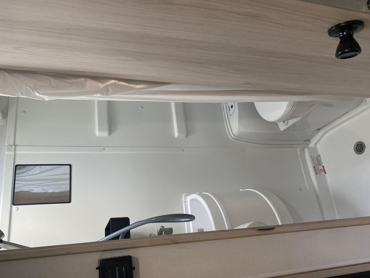  ready for adventure.|RV rental dinette with U-shaped seating — photo 9