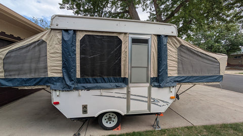 StarCraft 1700 pop up trailer overland rental