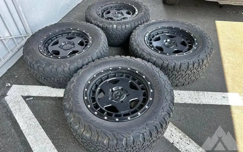 Fifteen52 20 inches BFGoodrich 35 12.5 inches R20 — used set of wheels tires for sale — photo 1