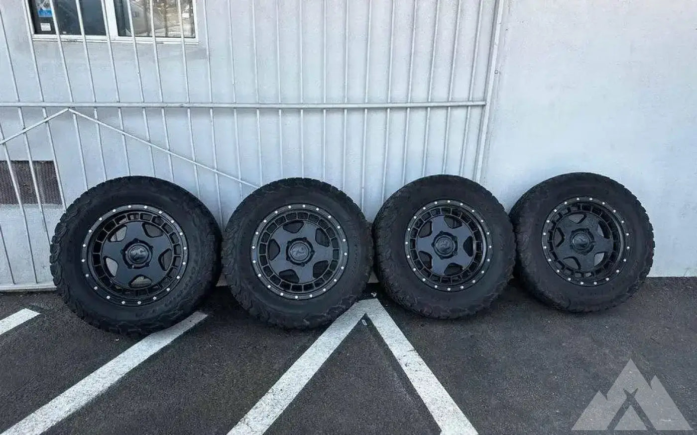 Fifteen52 20 inches BFGoodrich 35 12.5 inches R20 — used set of wheels tires for sale (photo 4) — photo 4