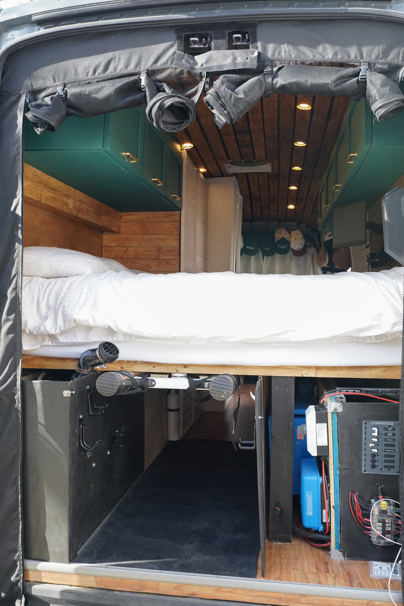 Off Grid Cozy Cowboy Van — photo 8