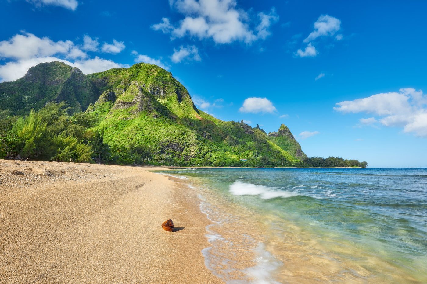 Majestic green mountains meet a golden beach and clear ocean. Perfect RV rental destination for a tropical escape. — photo 12
