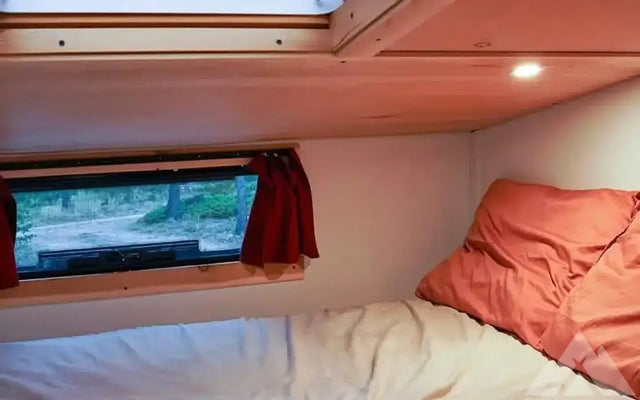 Flated Truck Camper — photo 3