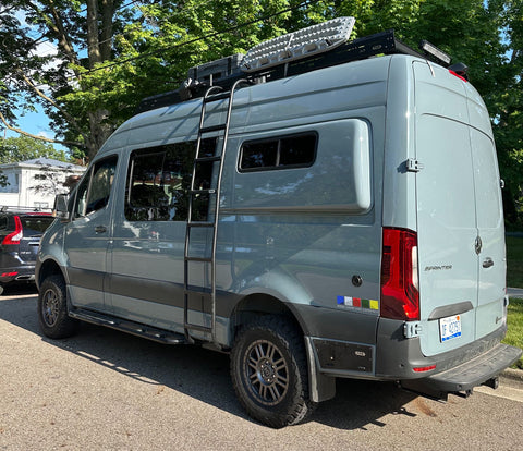 Mercedes AWD 144 Base Camp Van Company — photo 4