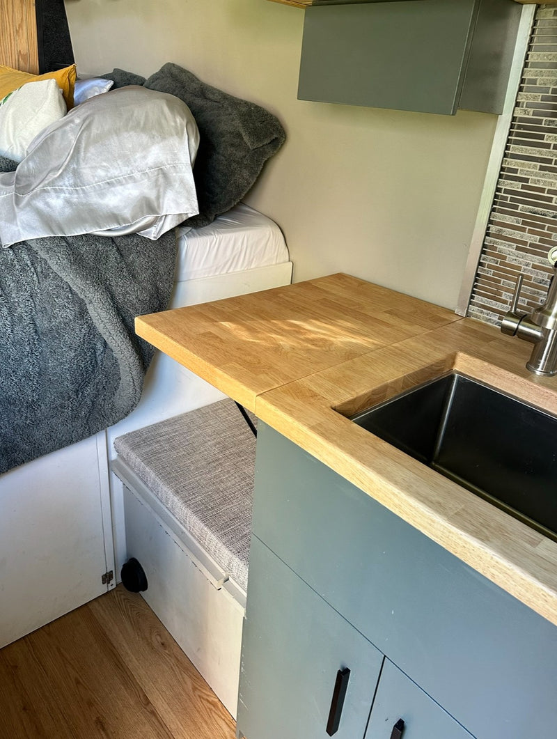 Beautiful 2019 RAM Promaster Travel Van — photo 13