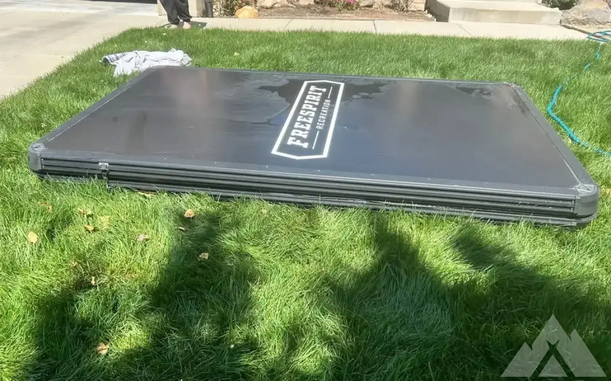 Free spirit recreation rooftop tent. — used rooftop tents for sale (photo 6) — photo 6