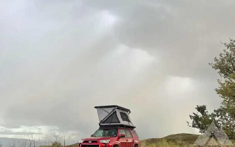 Freespirit Evolution V2 hardshell Rooftop Tent — used rooftop tents for sale (photo 3) — photo 3
