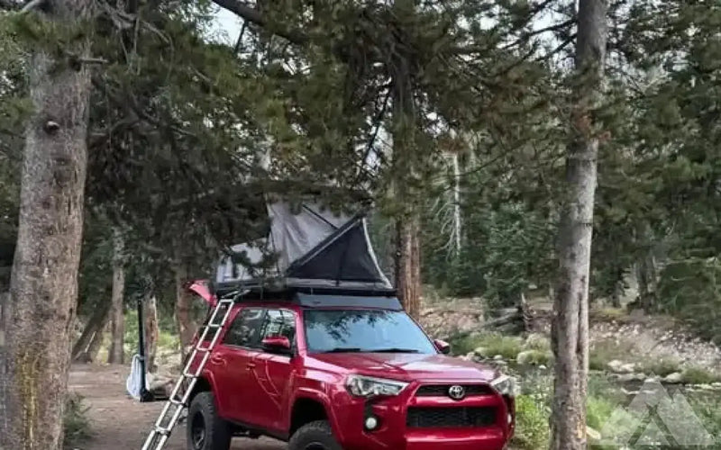 Freespirit Evolution V2 hardshell Rooftop Tent — used rooftop tents for sale (photo 2) — photo 2