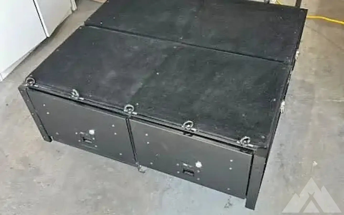 Front Runner Drawer System for 4x4 — used drawer systems for sale — photo 1