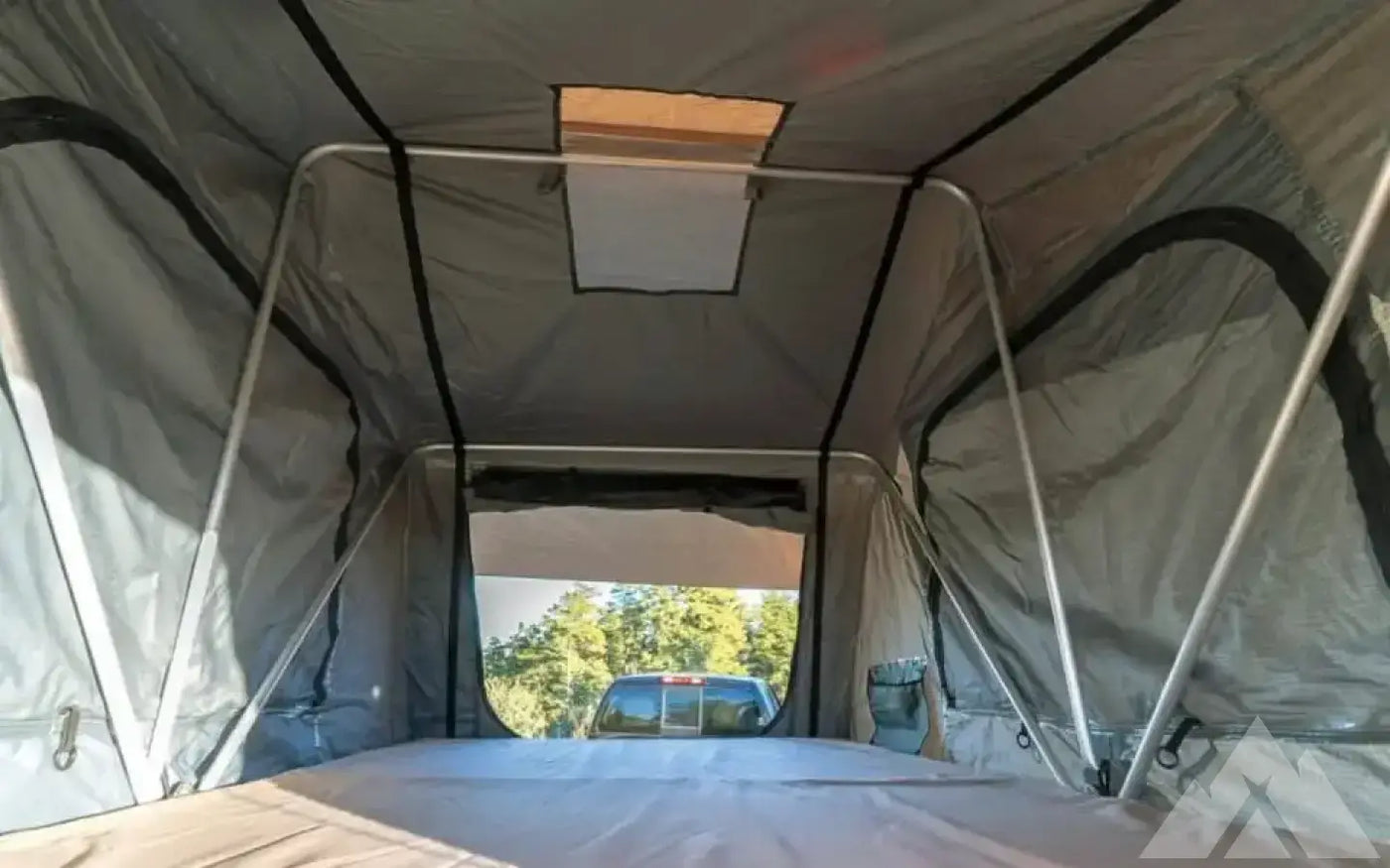 Front Runner Rooftop Tent – Lightweight & Easy — used rooftop tents for sale (photo 7) — photo 7