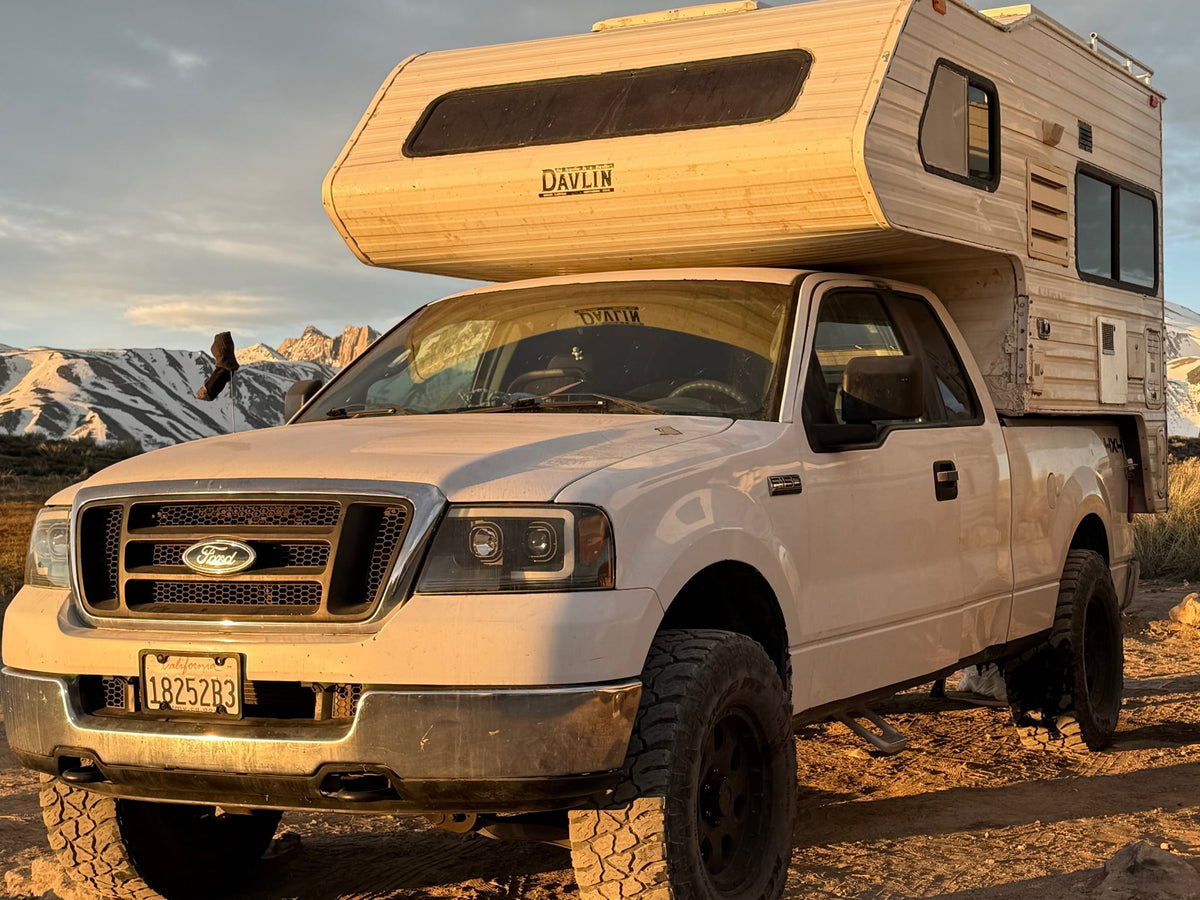 This white Ford truck