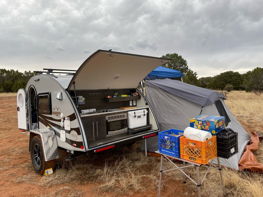 T@g Luxury Teardrop—Gas Saver! A/C & Heater, Outdoor Kitchen & King Bed!