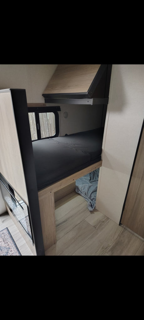  showing extended steps.|Front of an rv rental showing the hitch