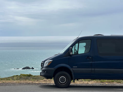 Danger O’Shea Low-Roof Mercedes Sprinter (4WD/diesel/automatic) — photo 2