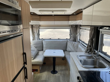 2023 Black Series camper hq21 0 miles in Sandy, UT (photo 12)