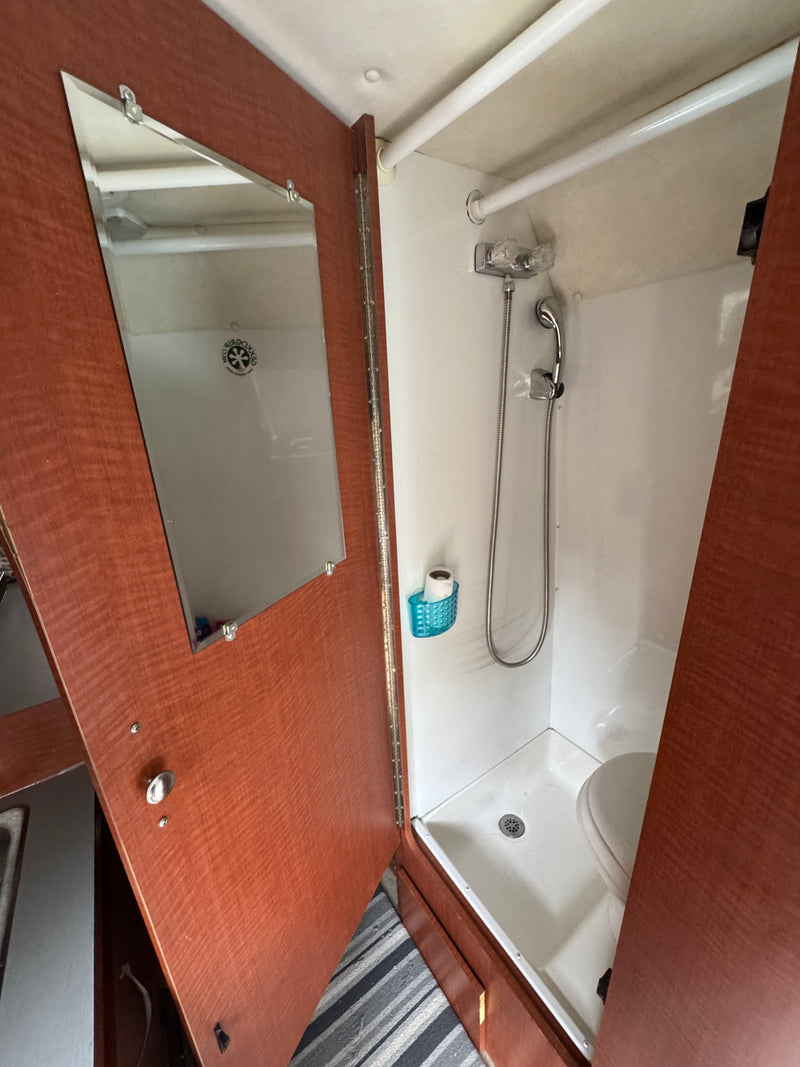 Stella: Your Cozy Cabin on Wheels — photo 4
