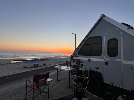 A-Frame hard side pop-up camper "Poppy"