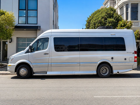 Luxury 2019 Winnebago Era 70A – Mercedes Sprinter overland rental