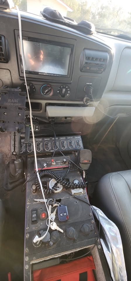2007 Ford f550 4x4 in Lewis, CO (photo 6) — photo 6