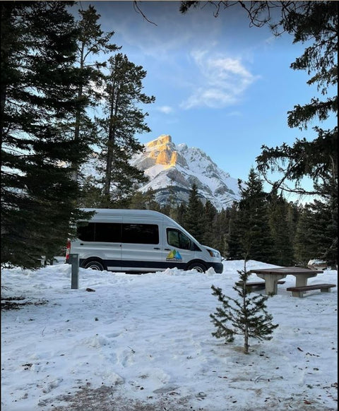 Stay Cozy in this 2022 Heated AWD Campervan w/ Queen Bed, 6'5" Interior — photo 5