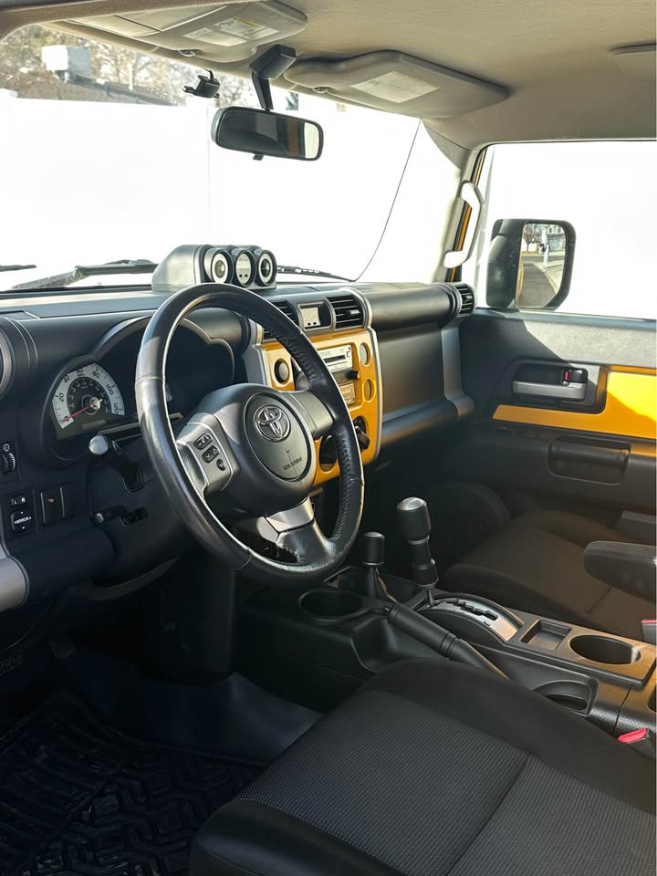 2008 Toyota FJ Cruiser in Salt Lake City, UT (photo 10)