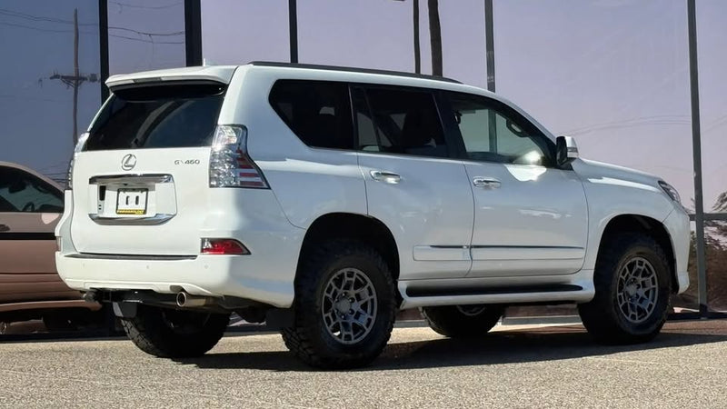 2017 Lexus GX — photo 12