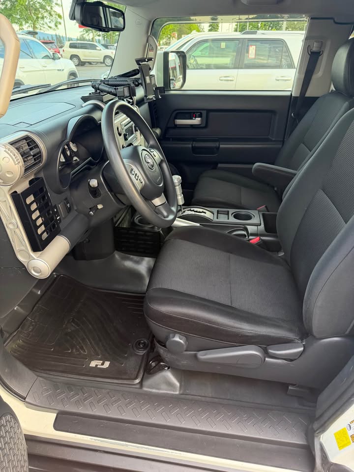 2013 Toyota FJ Cruiser in Coeur D'Alene, ID (photo 5) — photo 5