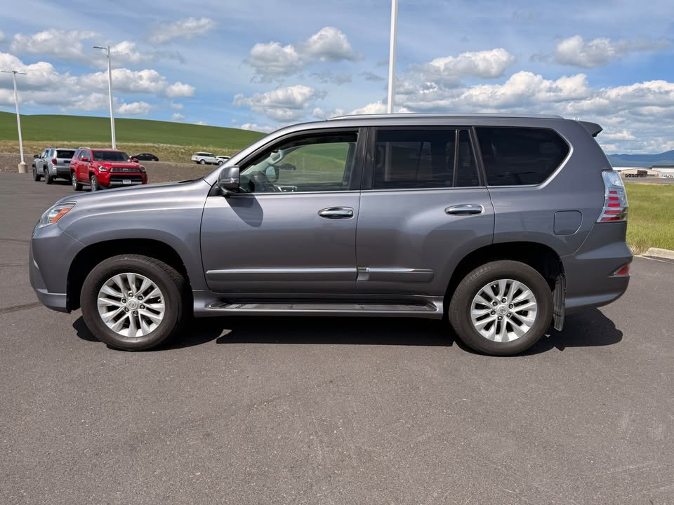 2018 Lexus GX · GX 460 Premium Sport Utility 4D in Pullman, WA (photo 4)
