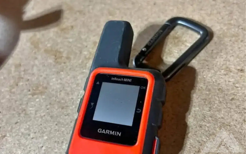 Garmin Inreach mini gps satellite communication — used gear for sale — photo 1