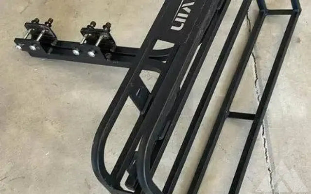 Garvin swing away tire carrier rack — photo 3