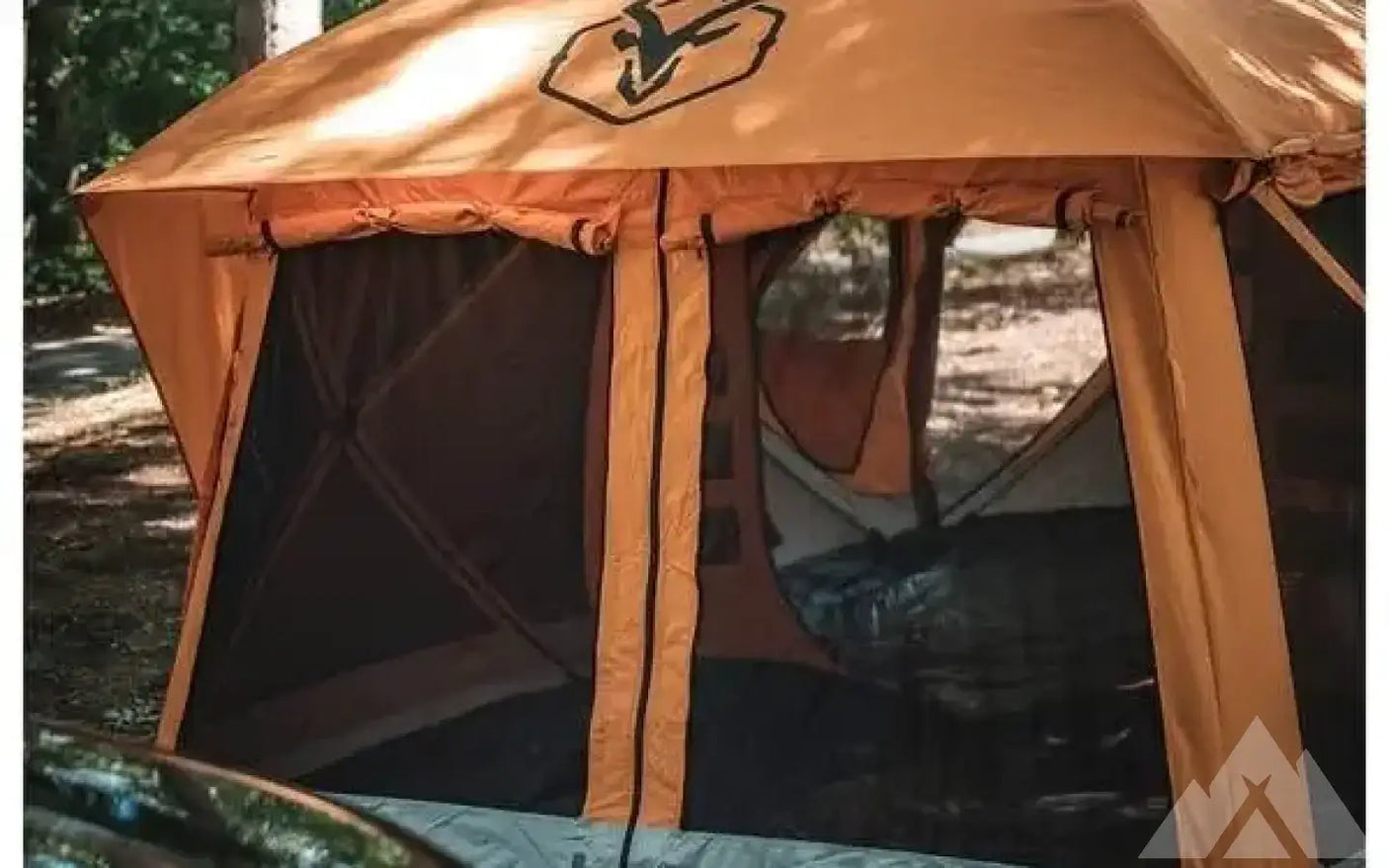 Gazelle T4 Plus Hub Tent — used tents & canopies for sale (photo 3)