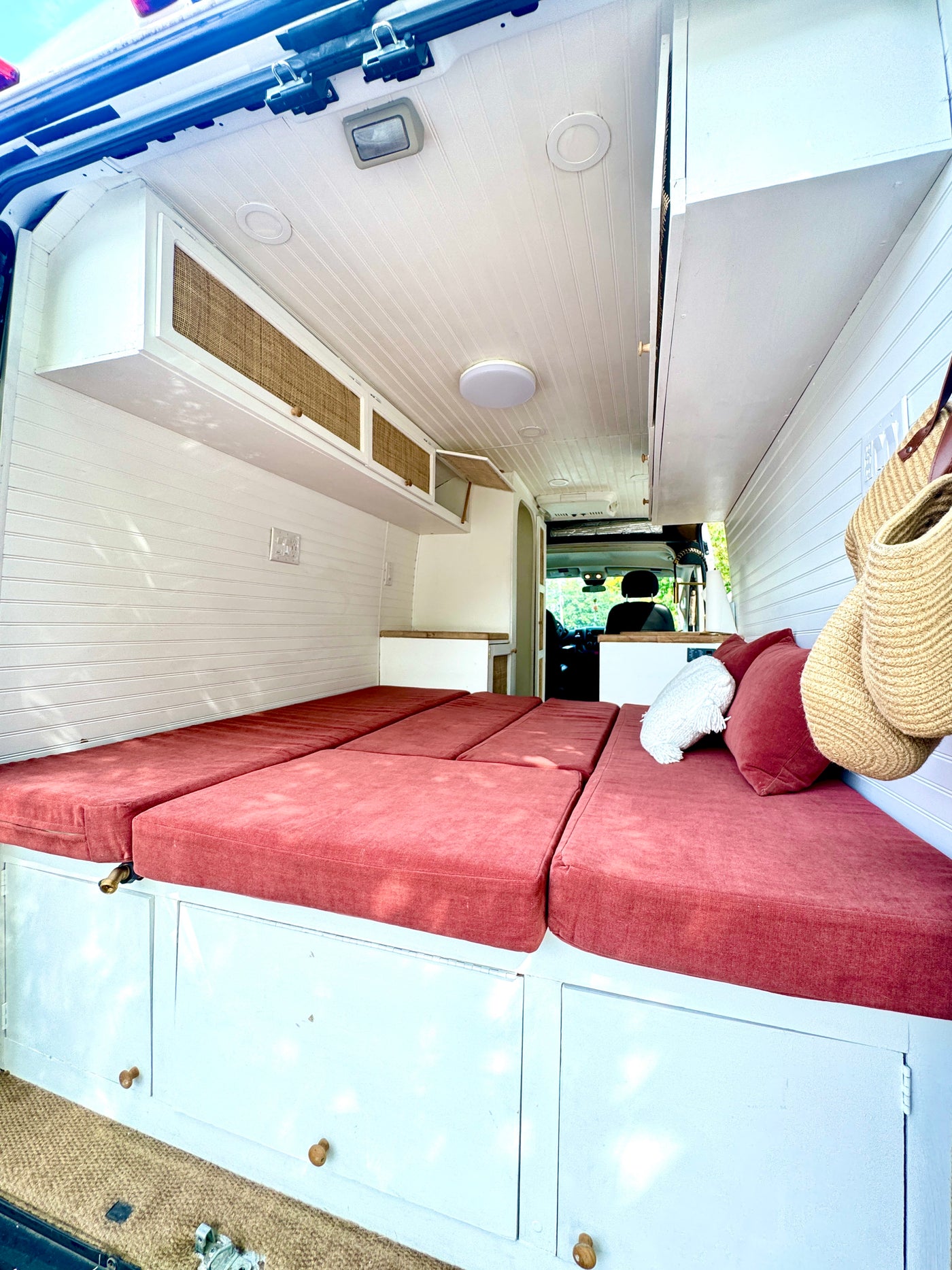 Starlink campervan: a digital nomad's dream machine! — photo 9