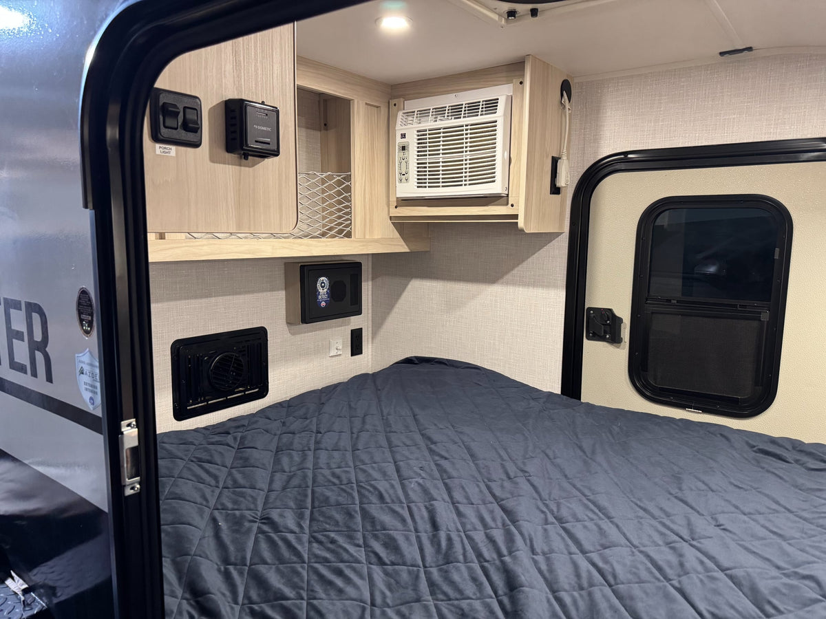  an ideal RV rental — photo 5