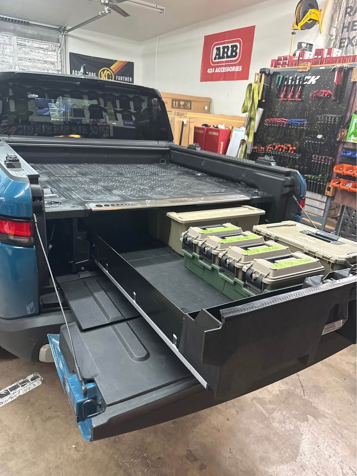 Rivian R1T DECKED drawer system in Phoenix, AZ (photo 4) — photo 4
