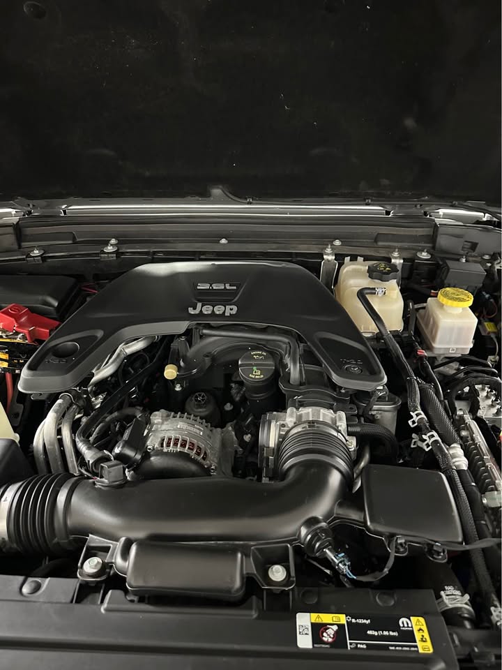 2021 Jeep Gladiator Rubicon (upgrade) in Pasco, WA (photo 8)