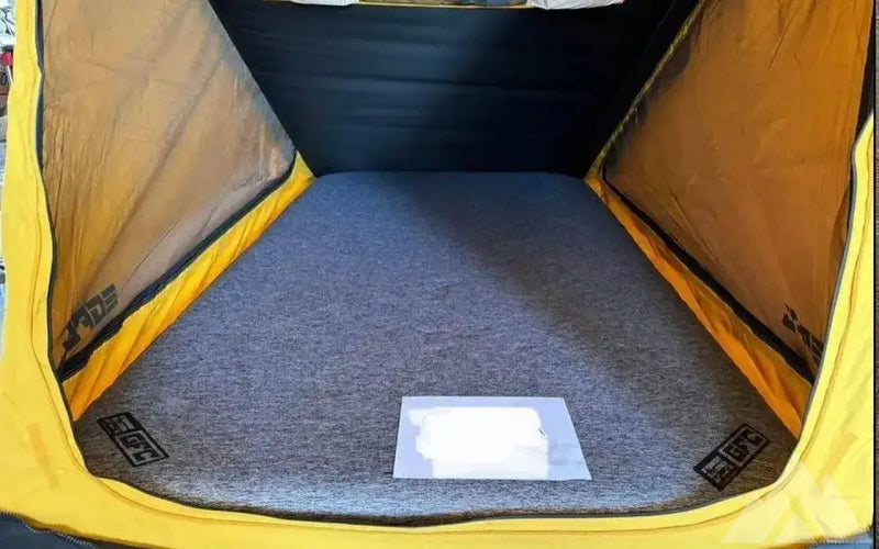 GFC Superlite RTT — used rooftop tents for sale (photo 2) — photo 2
