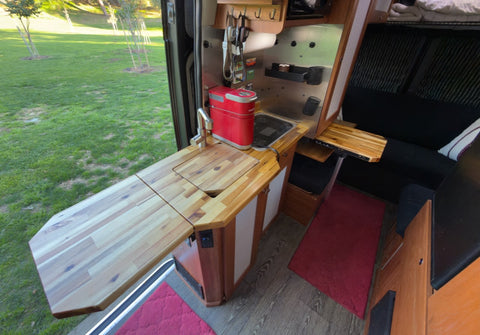 Roadtrek - full hookups, indoor shower, flushable toilet, easy to drive — photo 2