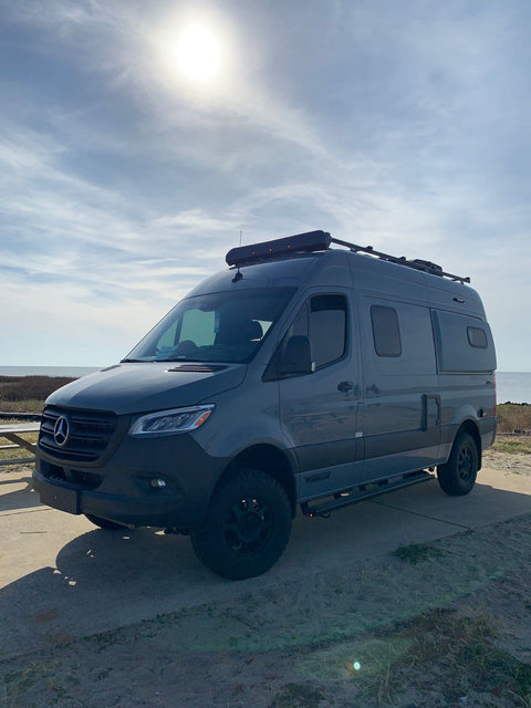 Extra Clean 2022 Winnebago Revel *Perfect* Couple's Getaway — photo 3