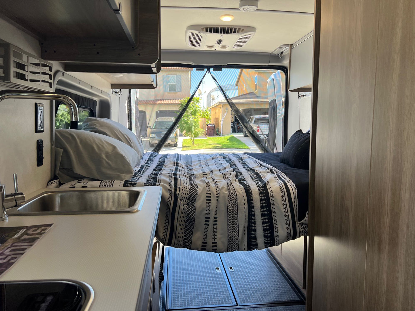 (2) 2023 Winnebago Solis 59PX Campervanning Together is Better — photo 7