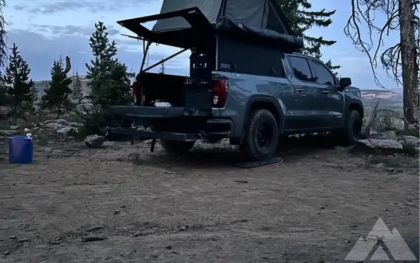 Go Fast Camper GFC V1.5 GMC/Chevy 1500 short bed — used for sale in Kaysville, UT (photo 2) — photo 2