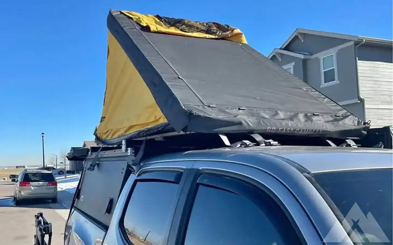 Go fast camper super lite roof top tent — used rooftop tents for sale — photo 1