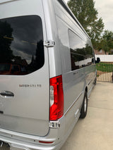 Airstream Interstate 24gl Mercedes Luxury-Seats 9-kitchen-bath