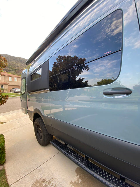 Luxury Van for 2! 2022 Mercedes Benz Sprinter 4*4 144 — photo 4