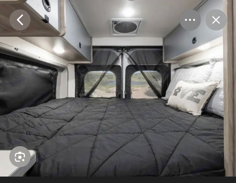 2022 Winnebago Solis White Pop Top Sleeper — photo 4