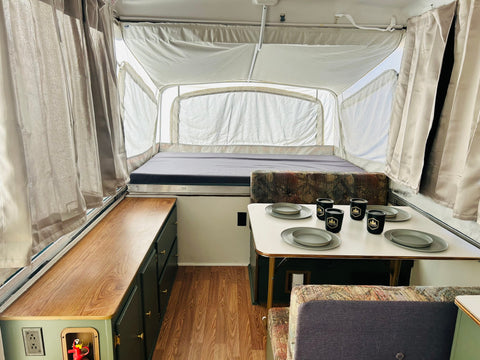 Midnight Moss: Renovated Vintage Coleman Pop-Up — photo 3