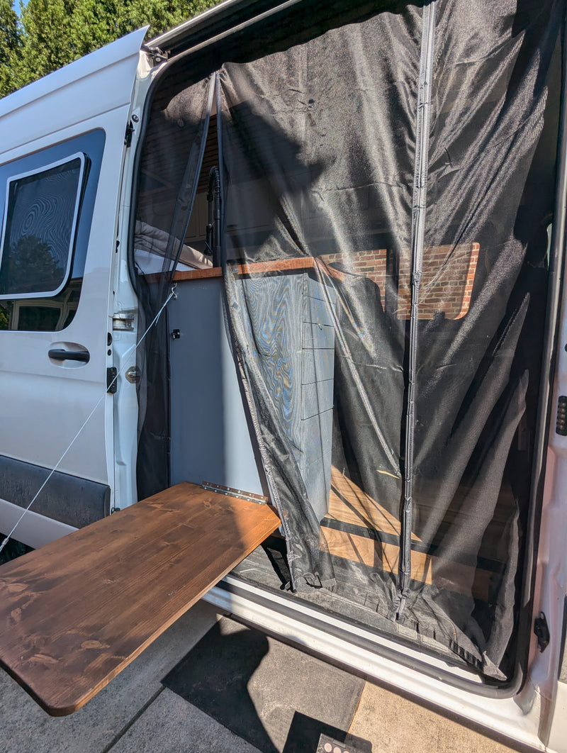 4x4 Sprinter Ultimate Adventure Van! — photo 10