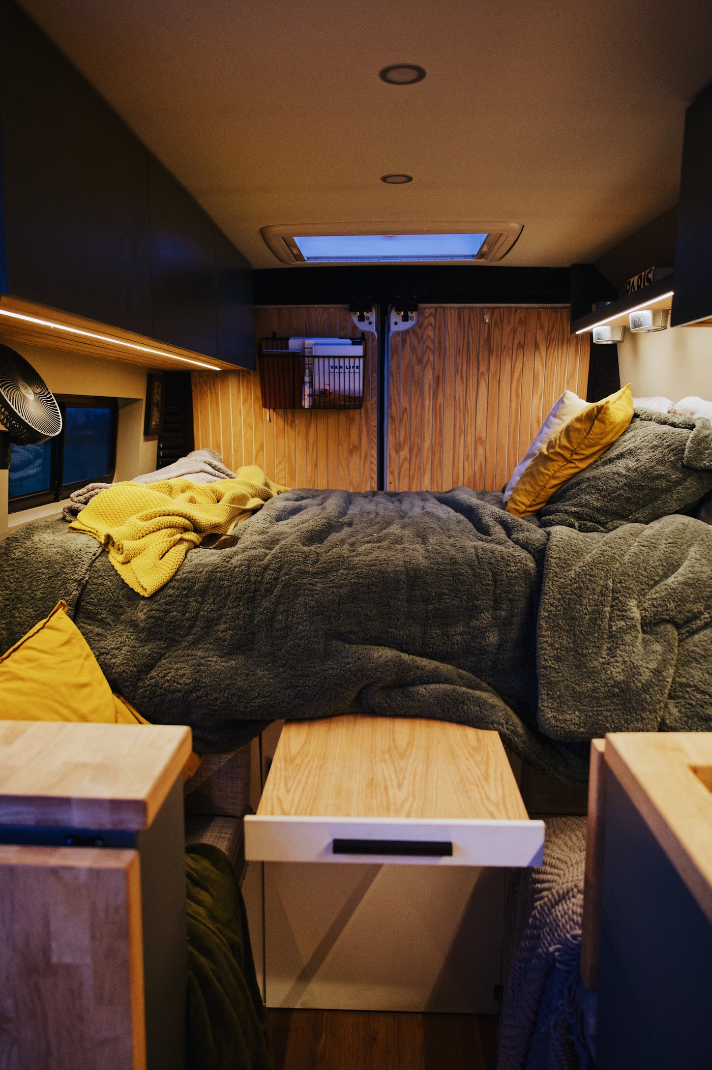 Beautiful 2019 RAM Promaster Travel Van — photo 2